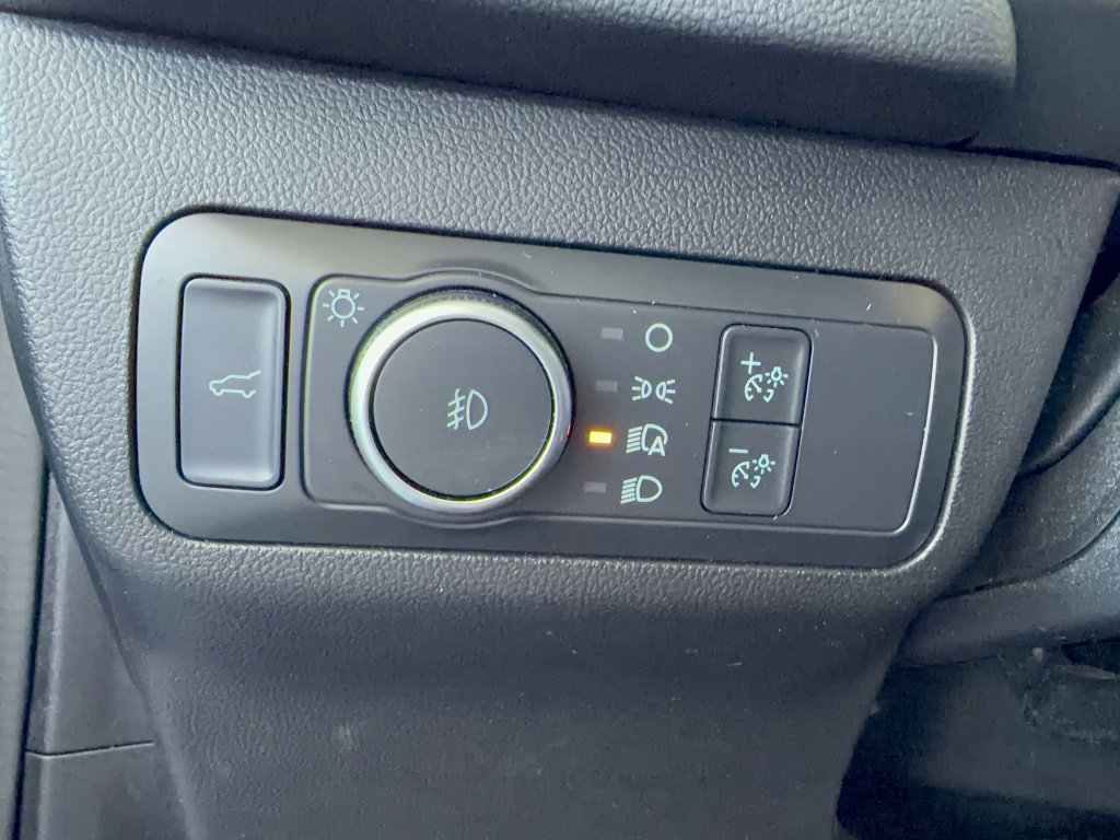 Certified 2022 Ford Escape SEL image 25