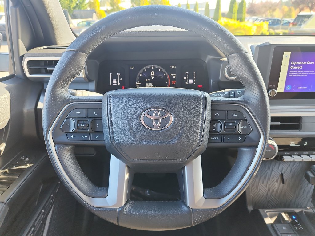 Used 2026 Toyota 4Runner SR5 AWD/4WD image 19