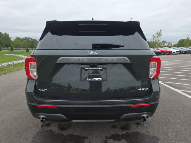 Certified 2024 Ford Explorer XLT w/ Equipment Group 202A AWD/4WD image 8