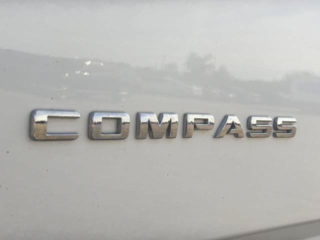 Used 2017 Jeep Compass High Altitude FWD image 12