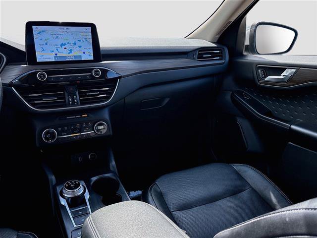 Certified 2020 Ford Escape Titanium AWD/4WD image 27