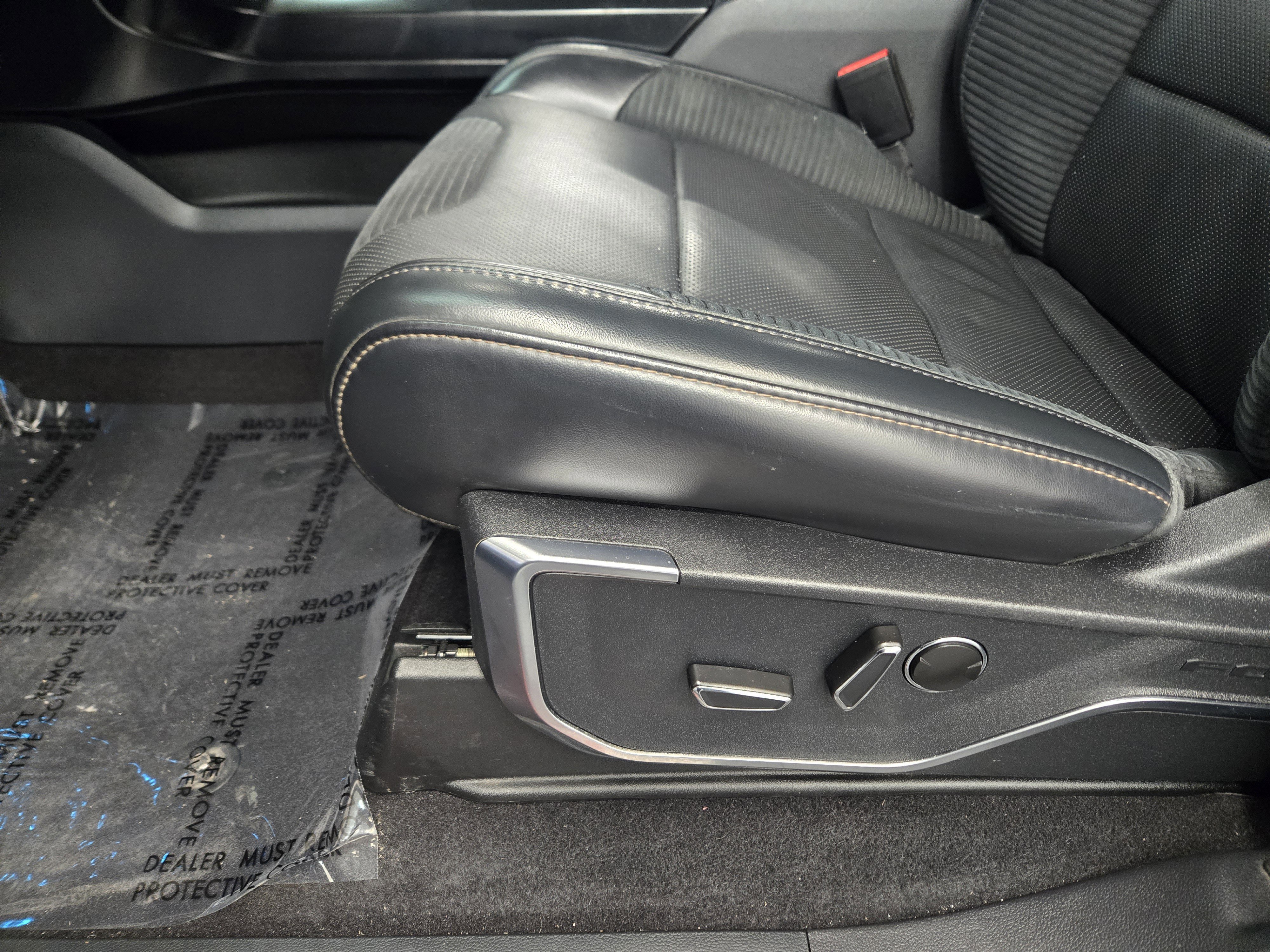 Certified 2023 Ford F150 Raptor w/ Raptor Carbon Fiber Package image 24