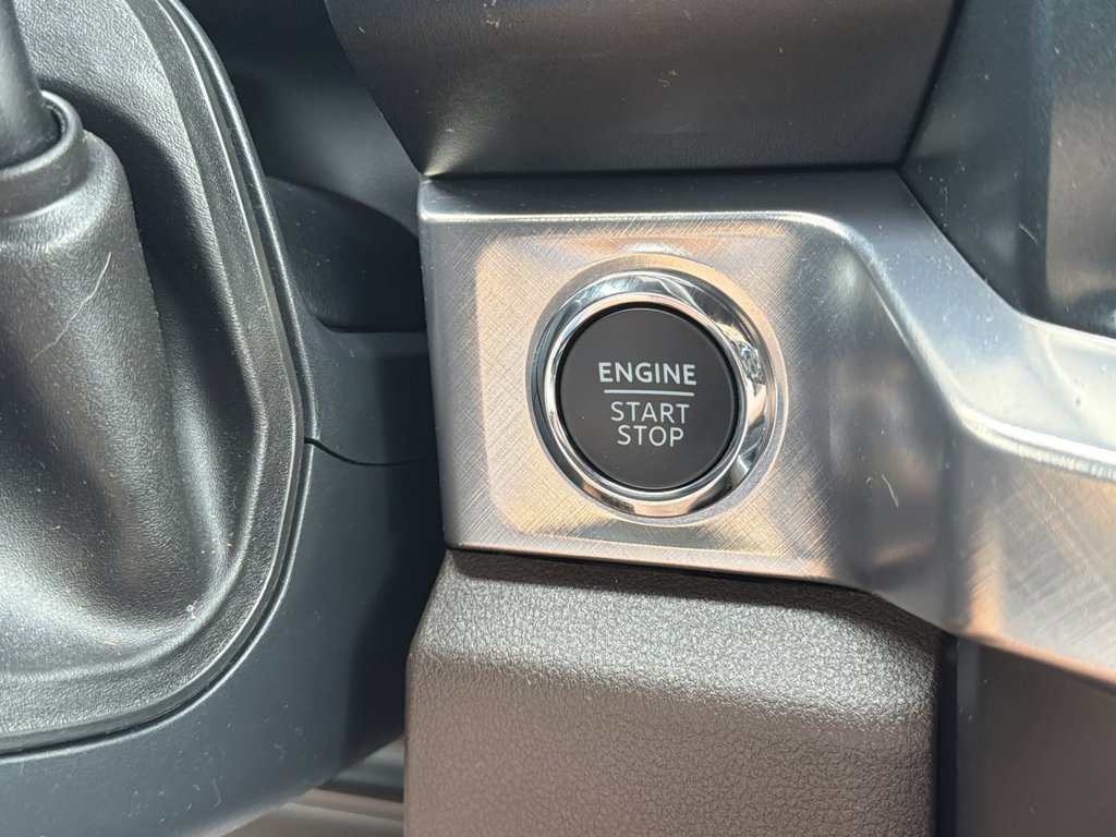 Certified 2024 Ford F250 King Ranch AWD/4WD image 20