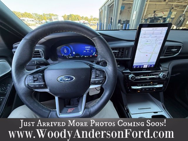 Certified 2023 Ford Explorer ST w/ Equipment Group 401A AWD/4WD image 9