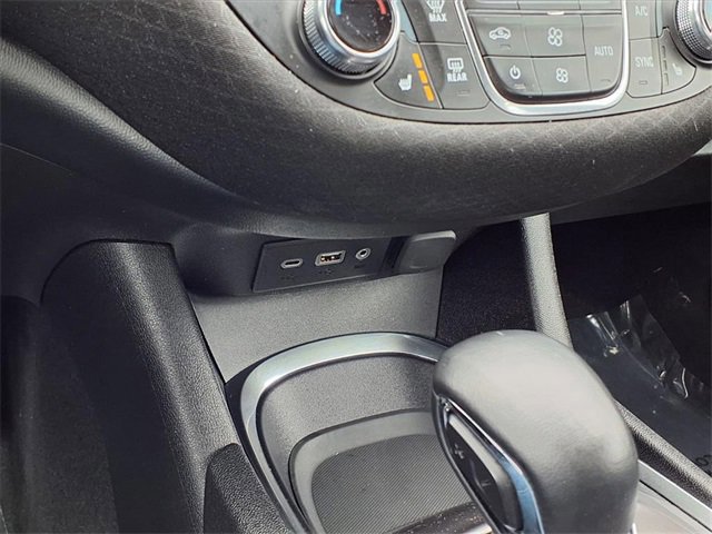 Used 2024 Chevrolet Malibu LT image 19