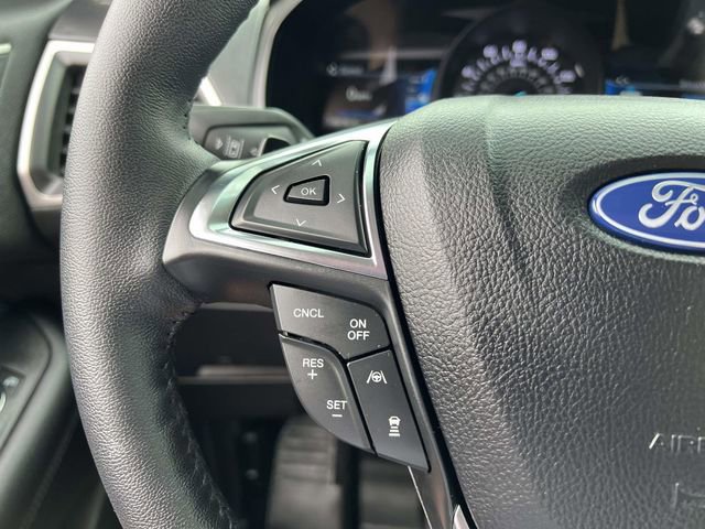 Certified 2022 Ford Edge SEL w/ Sport Appearance Package AWD/4WD image 17