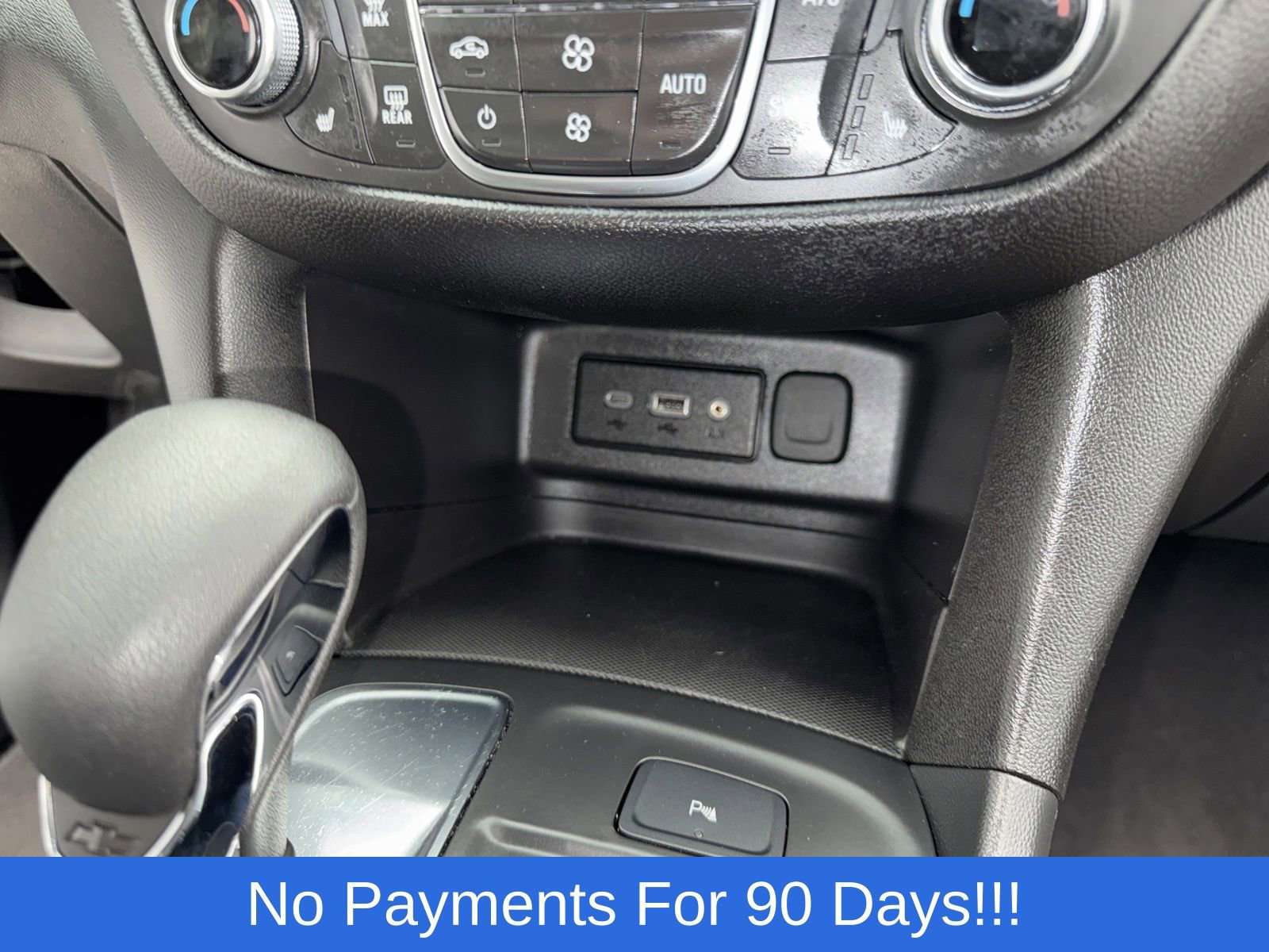 Used 2024 Chevrolet Equinox LT FWD image 20