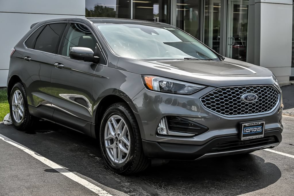 Certified 2023 Ford Edge SEL w/ Convenience Package AWD/4WD image 9