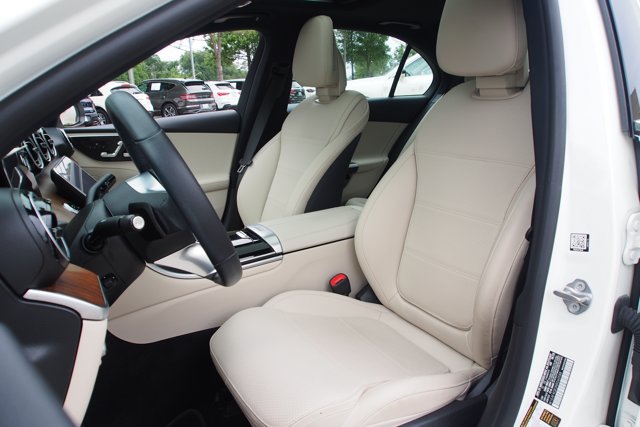 Used 2022 Mercedes-Benz C 300 Sedan image 18