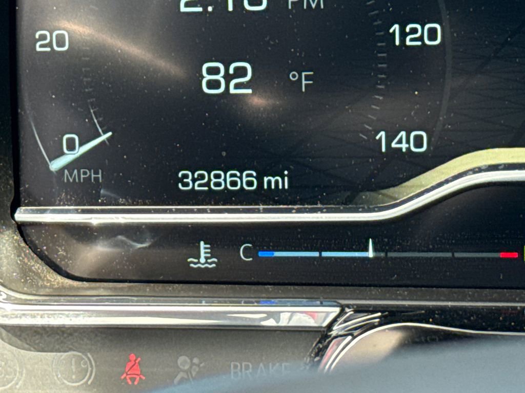 Used 2024 GMC Sierra 2500 SLT w/ SLT Premium Package image 28