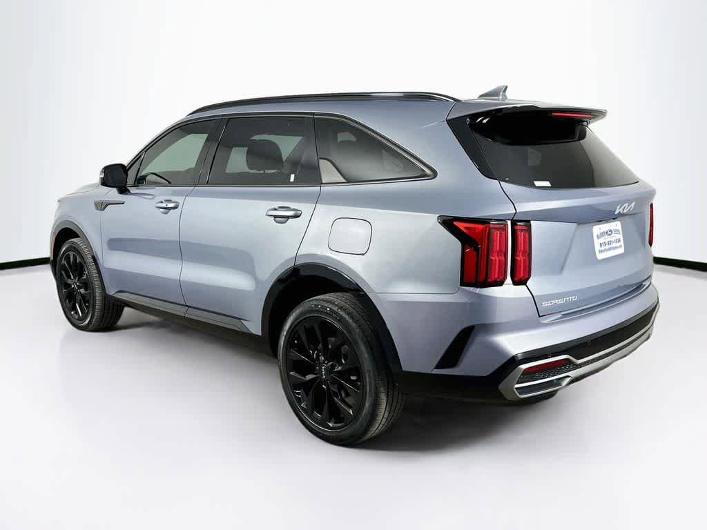 Used 2023 Kia Sorento SX AWD/4WD image 4