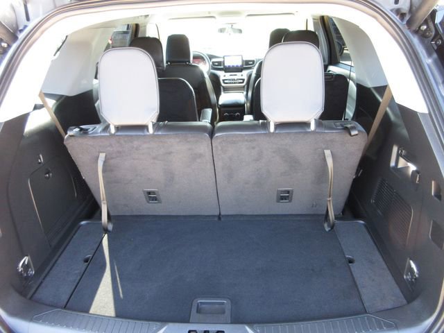 Certified 2023 Ford Explorer XLT w/ Equipment Group 202A image 28
