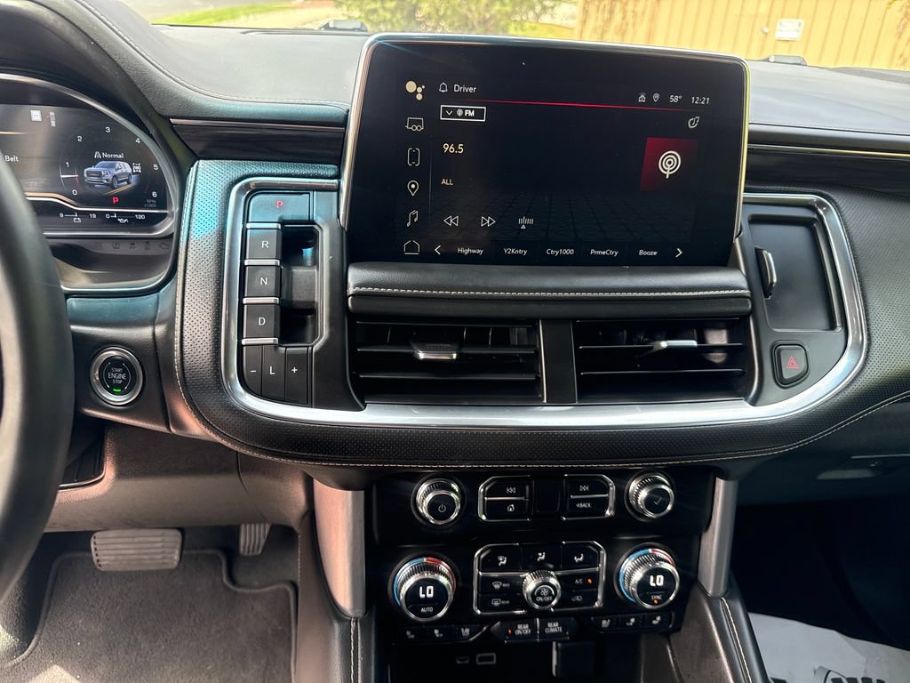 Used 2023 GMC Yukon SLT w/ SLT Luxury Package AWD/4WD image 18