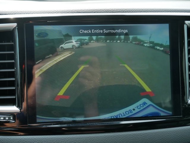 Used 2024 Chrysler Pacifica Touring-L FWD image 23