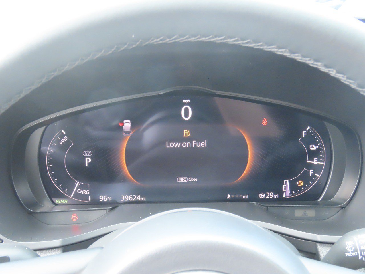 Used 2024 MAZDA CX-90 Plug-In Hybrid w/ Premium Pkg AWD/4WD image 29