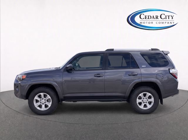 Used 2021 Toyota 4Runner SR5 AWD/4WD image 6