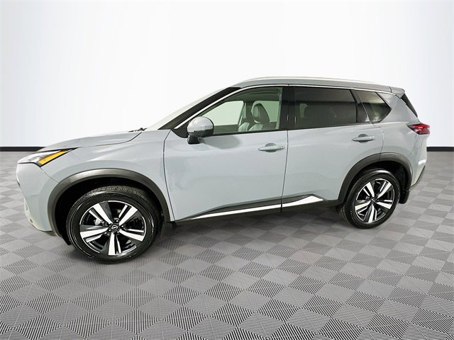Used 2023 Nissan Rogue SL video 2