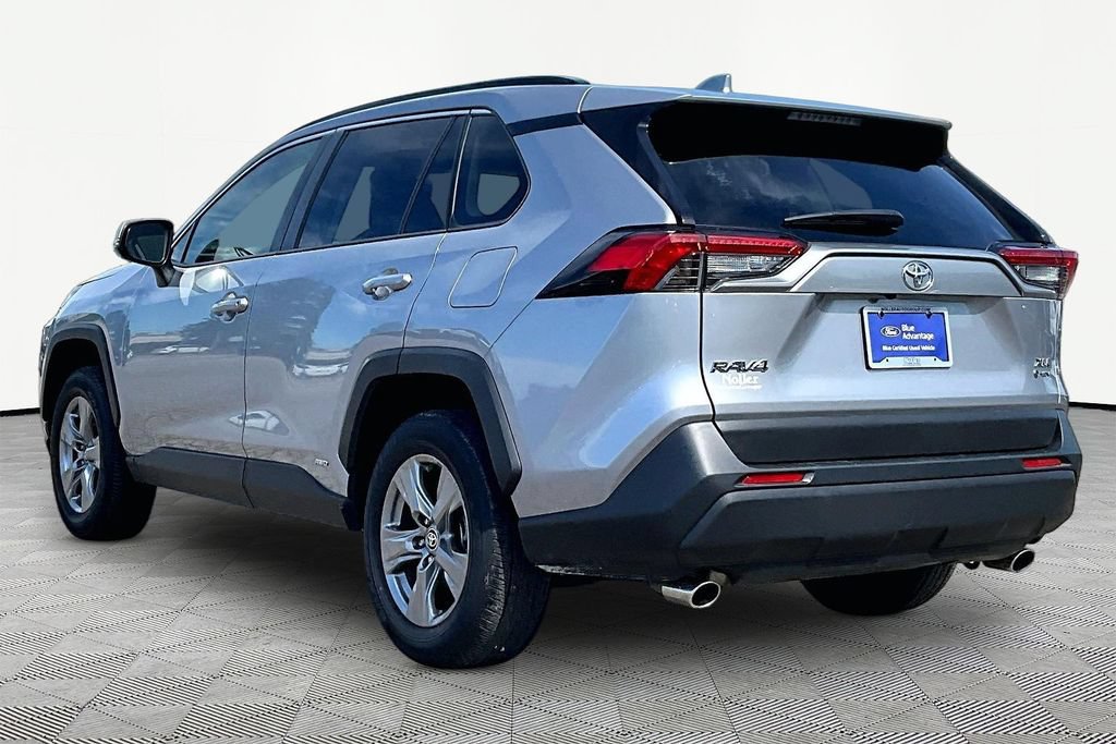 Used 2025 Toyota RAV4 XLE w/ Convenience Package AWD/4WD image 13