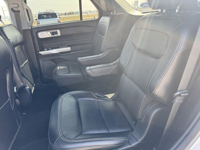 Certified 2023 Ford Explorer Limited w/ Limited Technology Package image 24
