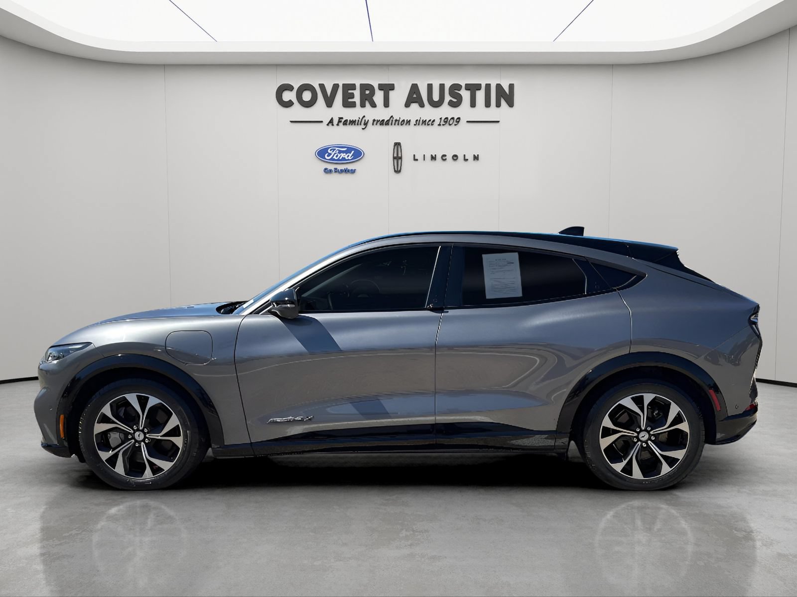 Certified 2023 Ford Mustang Mach-E Premium RWD image 2