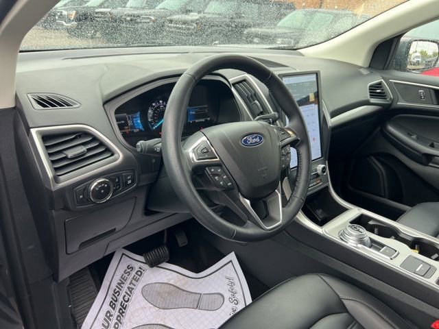 Certified 2023 Ford Edge SEL w/ Convenience Package AWD/4WD image 7