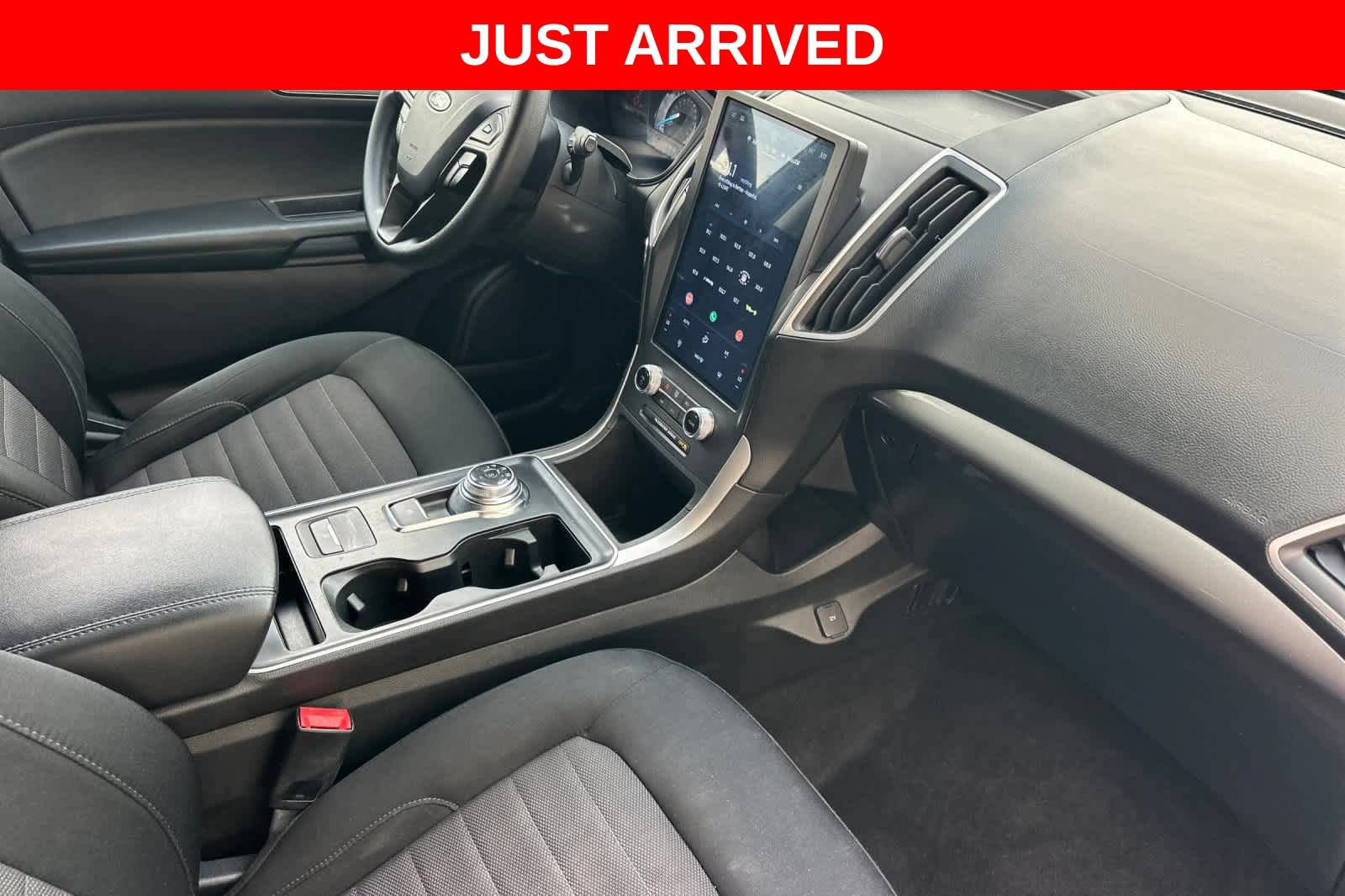 Certified 2022 Ford Edge SE w/ Black Appearance Package AWD/4WD image 17