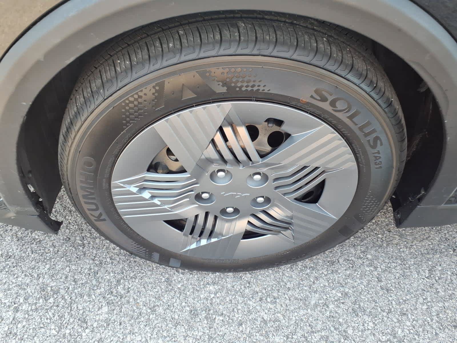 Used 2025 Kia K4 FWD image 5