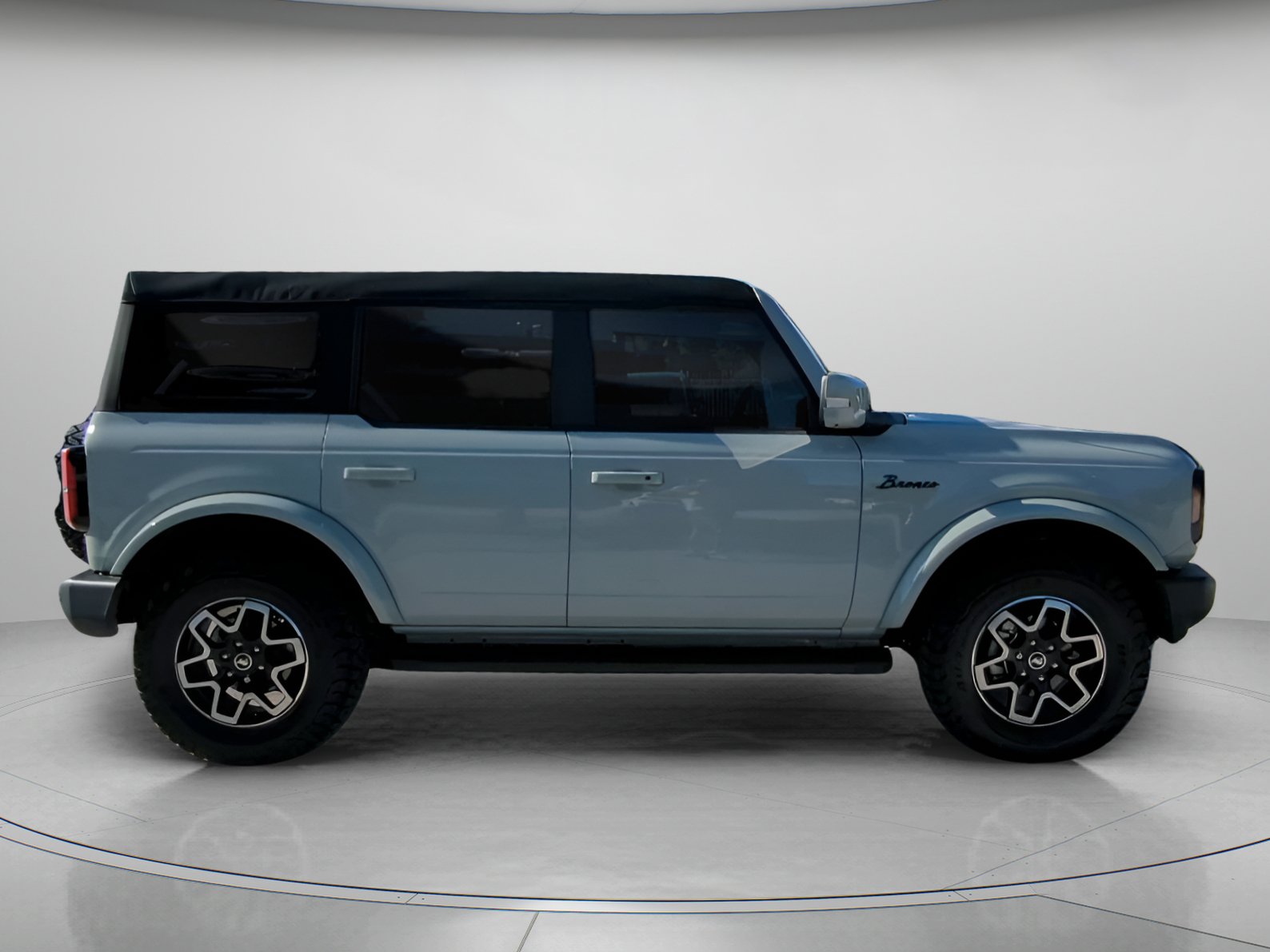Certified 2024 Ford Bronco Outer Banks AWD/4WD image 33