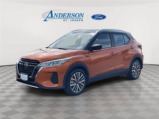 Used 2023 Nissan Kicks SV FWD image 1