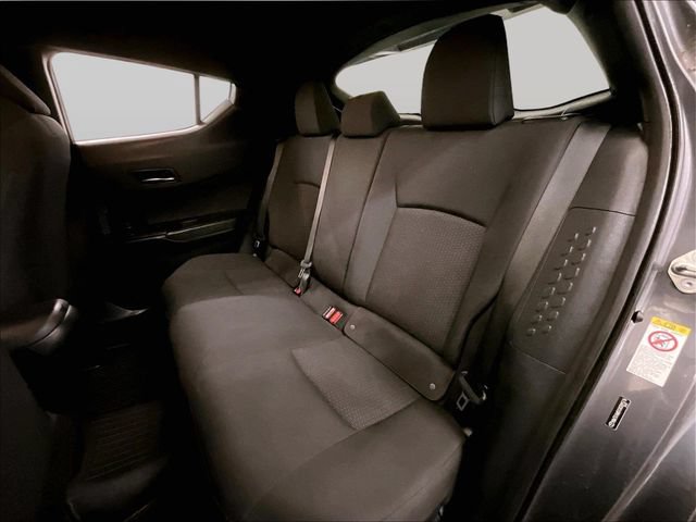 Used 2019 Toyota C-HR XLE FWD image 25