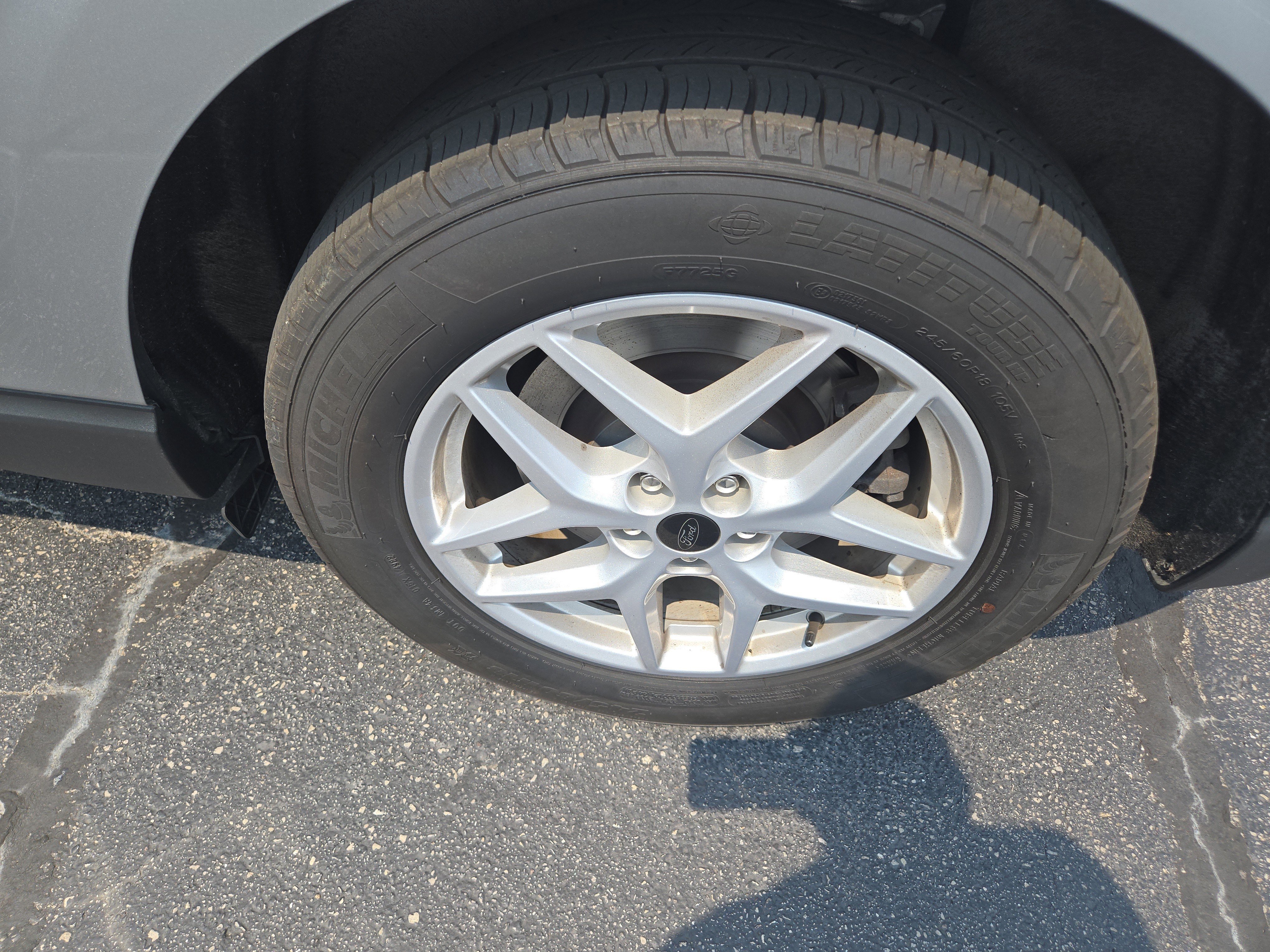 Certified 2023 Ford Edge SEL image 11