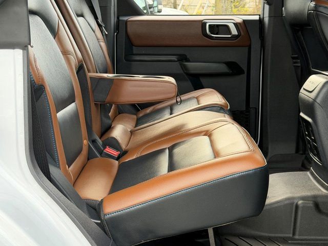 Certified 2024 Ford Bronco Outer Banks AWD/4WD image 36