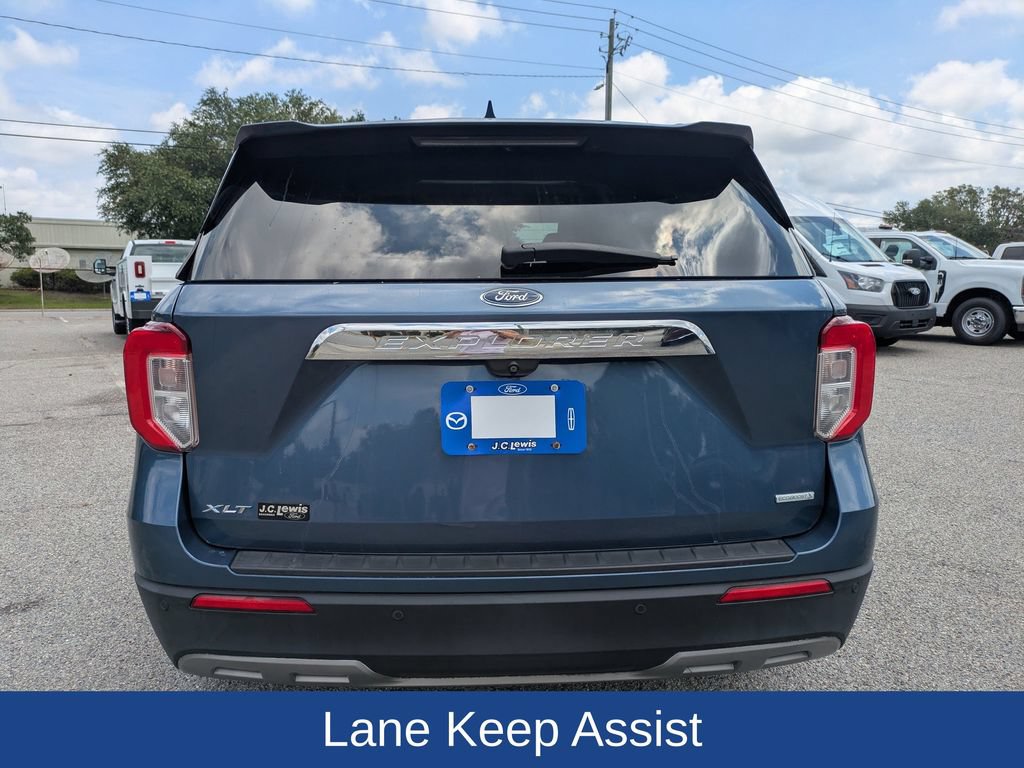 Certified 2020 Ford Explorer XLT w/ Equipment Group 202A RWD image 5