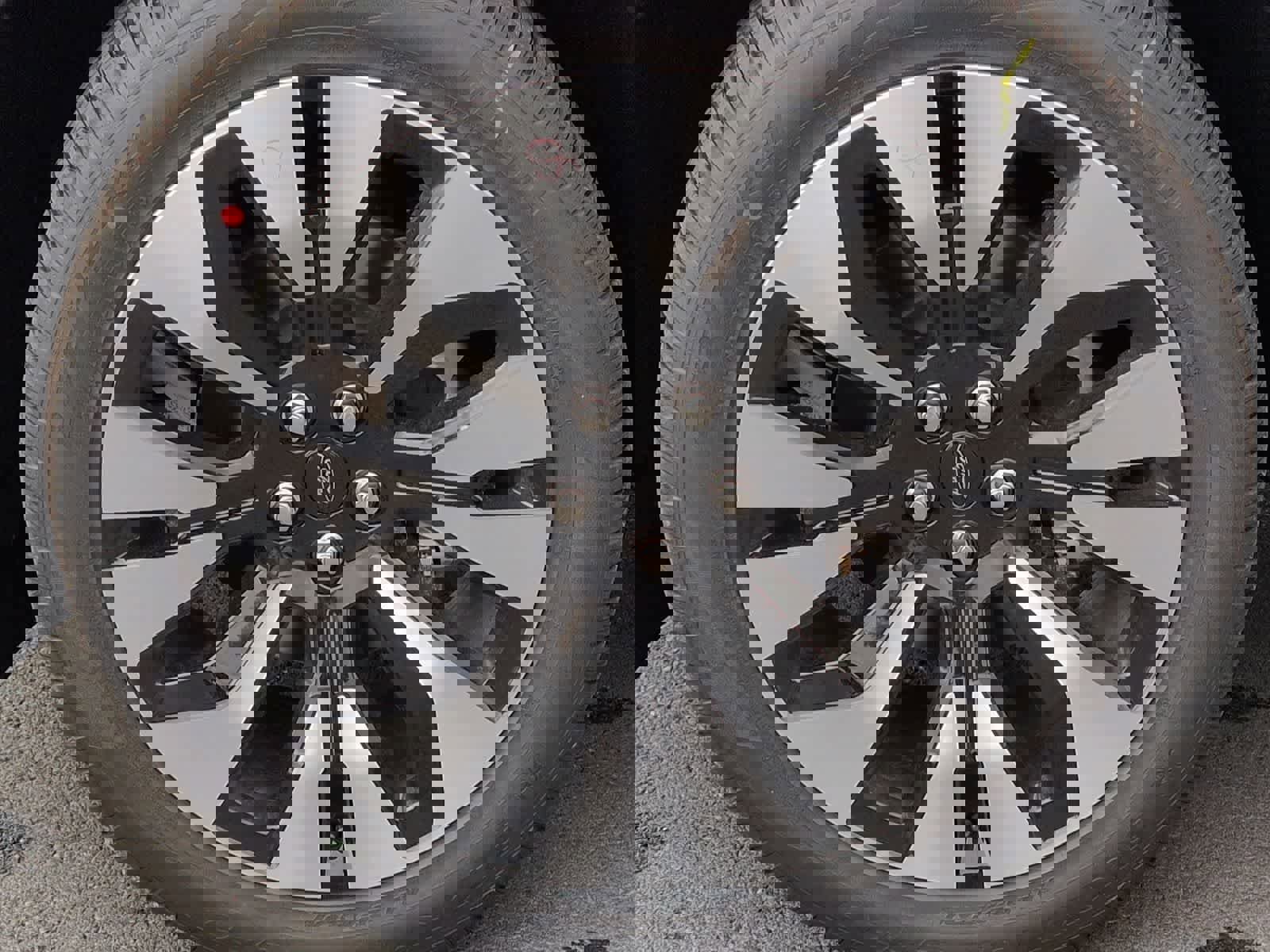 Certified 2026 Ford Explorer Platinum w/ LUX Leather Package image 14