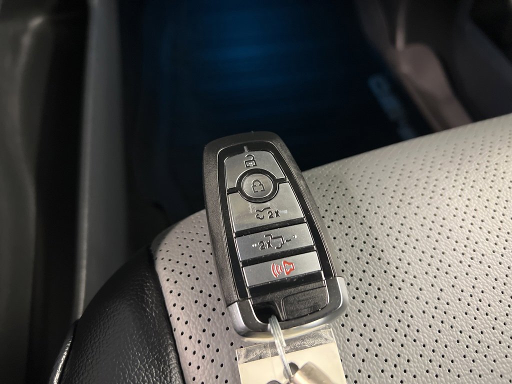 Certified 2025 Ford F150 Lightning Lariat image 44