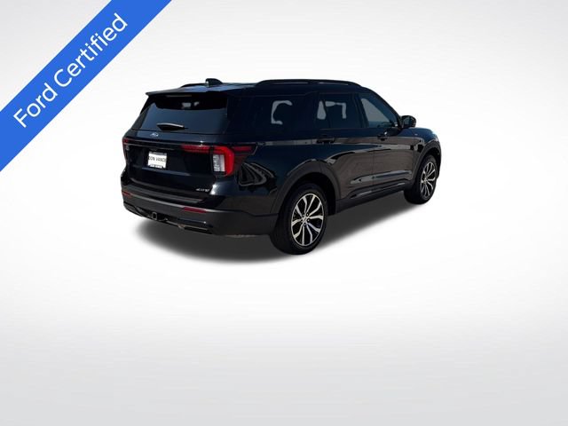Certified 2025 Ford Explorer ST-Line AWD/4WD image 5