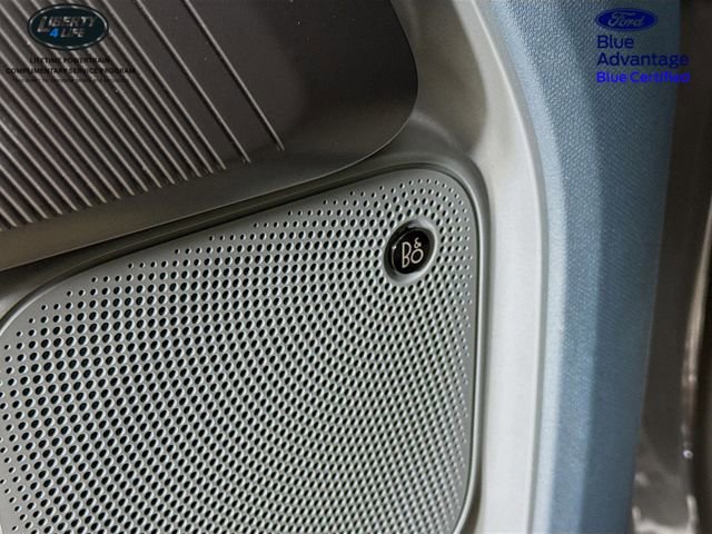 Certified 2024 Ford Maverick Lariat w/ Black Appearance Package image 19