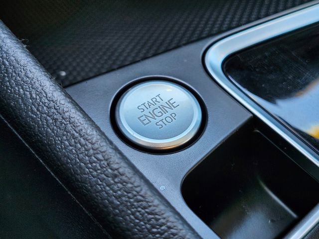 Used 2019 Volkswagen Jetta SEL image 25