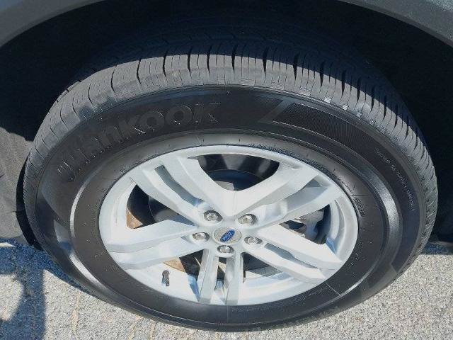 Certified 2023 Ford Explorer 4WD image 13