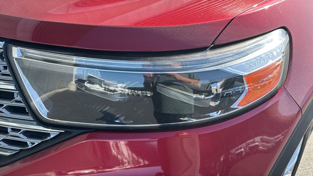 Certified 2021 Ford Explorer Limited w/ Hybrid Equipment Group 310A RWD image 6