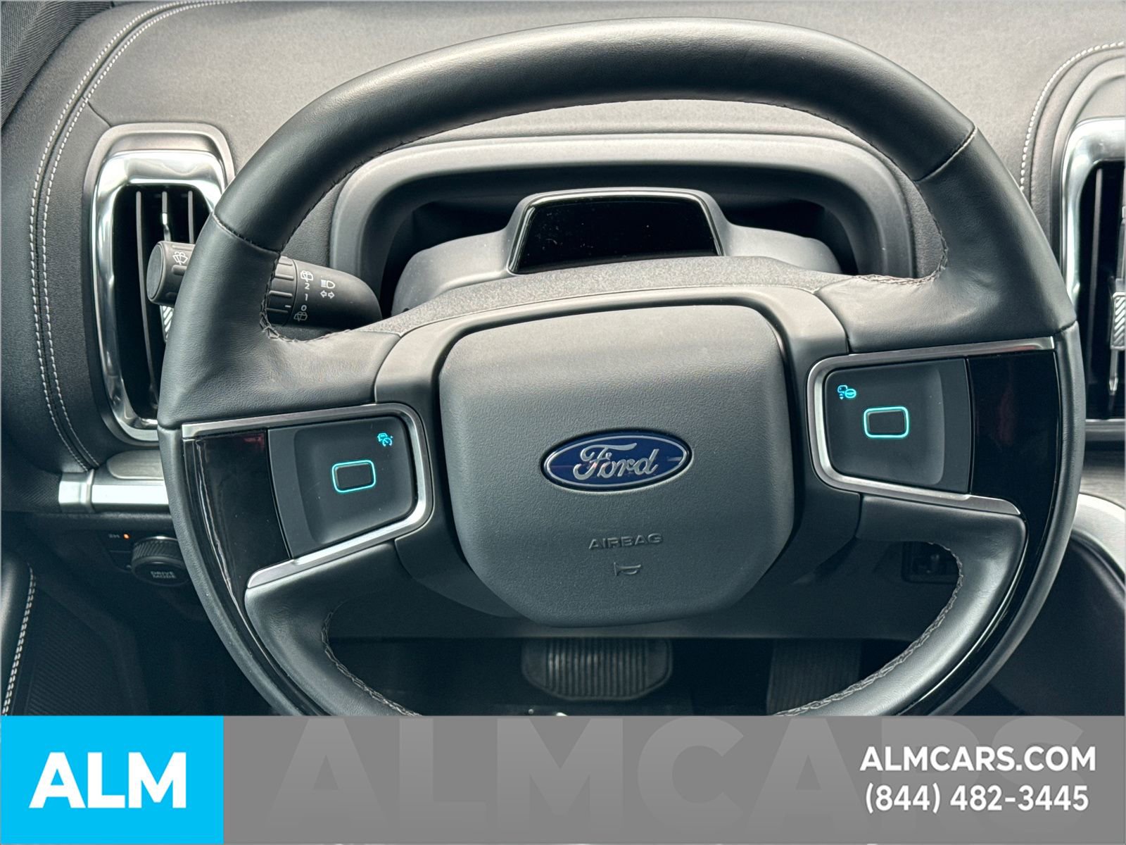 Certified 2025 Ford Expedition Platinum AWD/4WD image 31