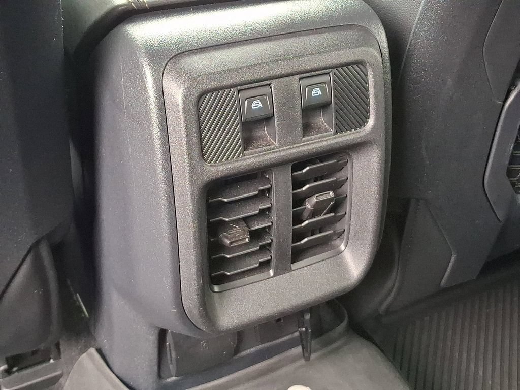 Certified 2025 Ford Bronco Badlands AWD/4WD image 11