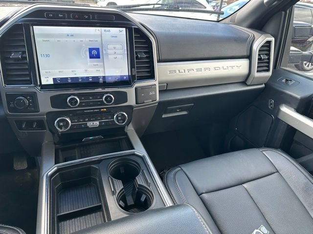 Certified 2022 Ford F350 Lariat w/ Black Appearance Package AWD/4WD image 11