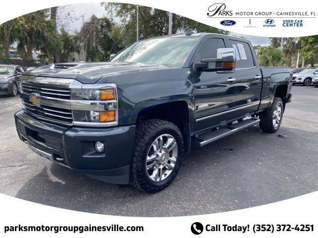 Used 2017 Chevrolet Silverado 2500 High Country w/ Duramax Plus Package image 8