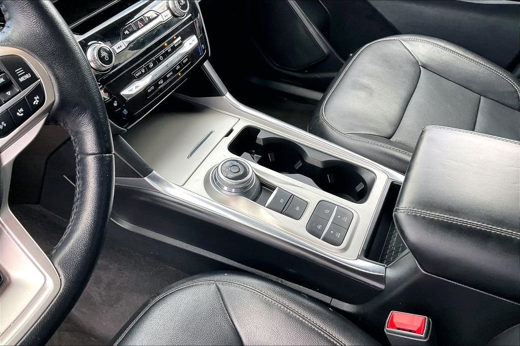 Certified 2022 Ford Explorer Limited RWD image 15