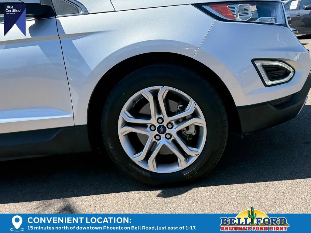 Certified 2018 Ford Edge Titanium w/ Equipment Group 301A AWD/4WD image 5