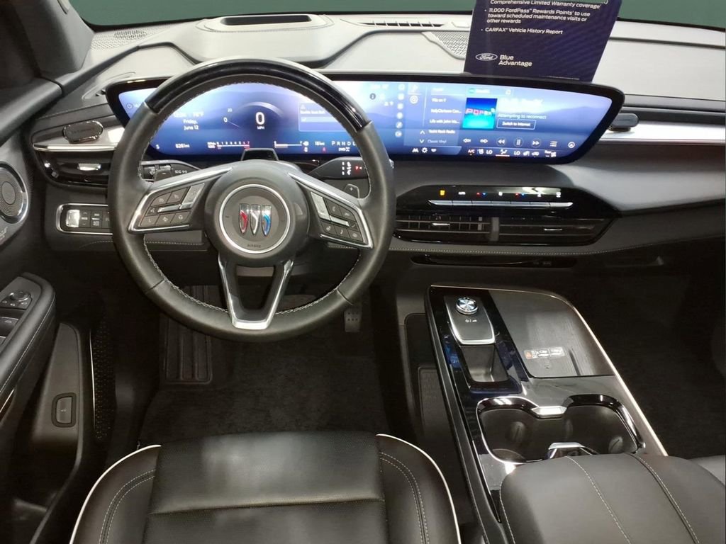 Used 2025 Buick Enclave Avenir w/ Super Cruise Package AWD/4WD image 7