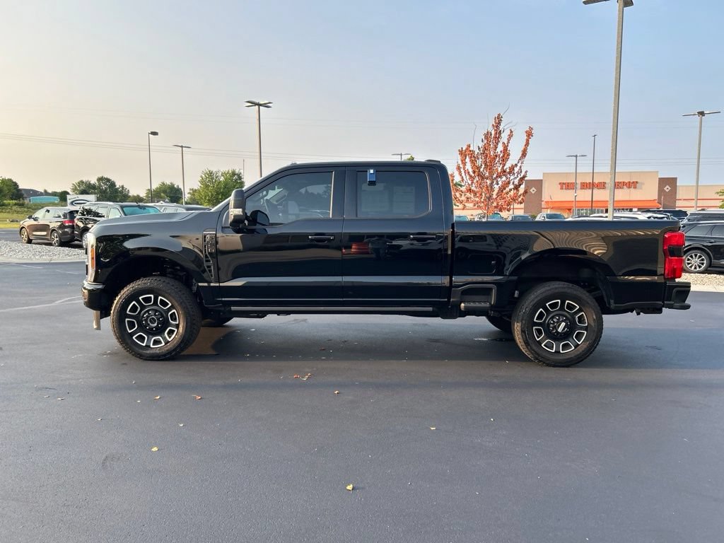 Certified 2026 Ford F350 Platinum AWD/4WD image 10