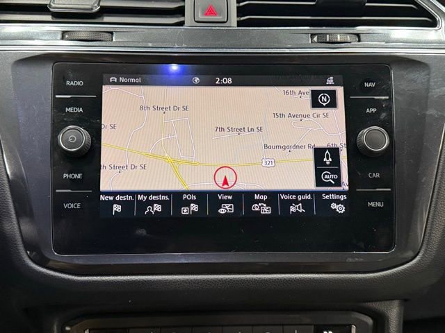 Used 2020 Volkswagen Tiguan SEL image 26