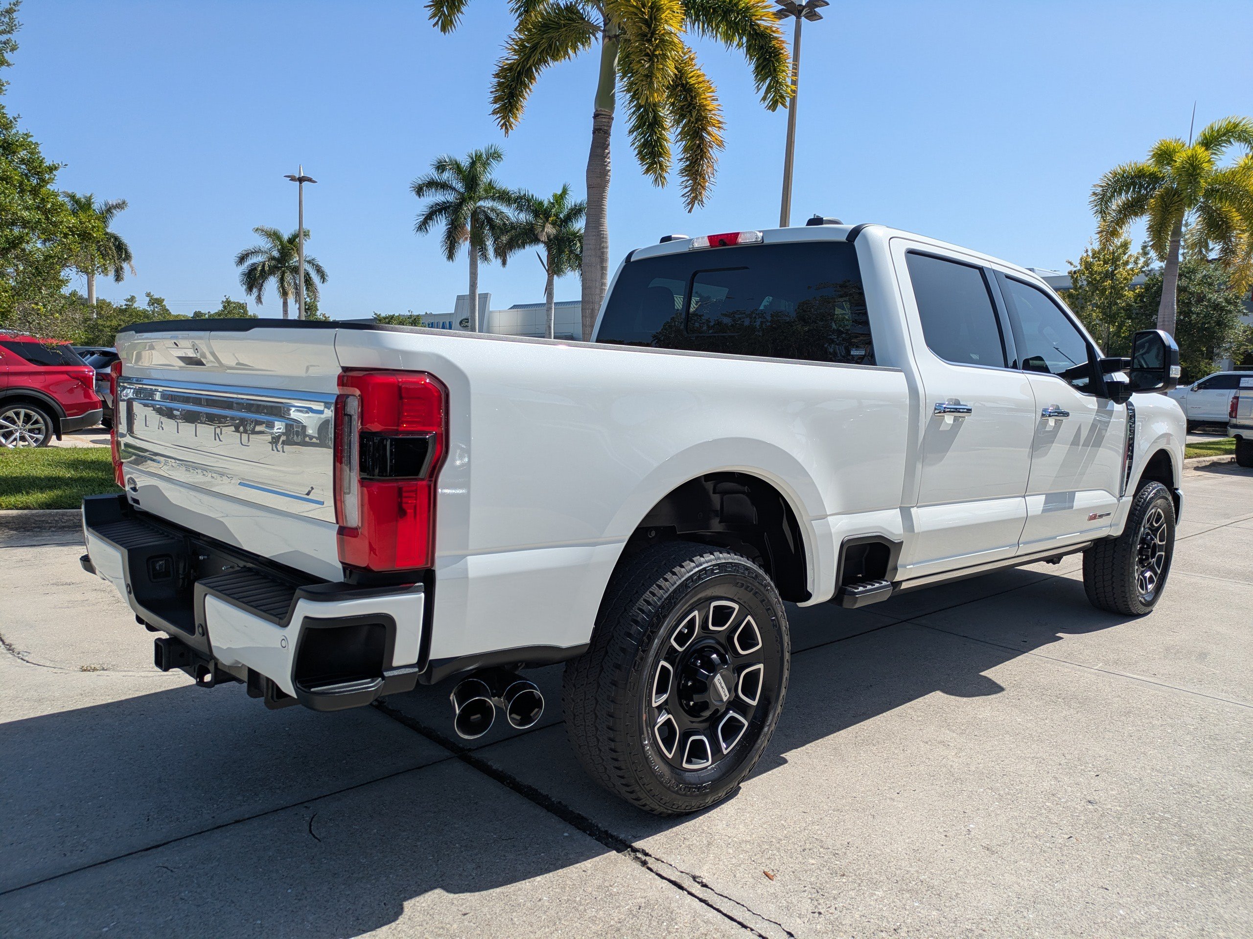 Certified 2024 Ford F250 Platinum AWD/4WD image 4